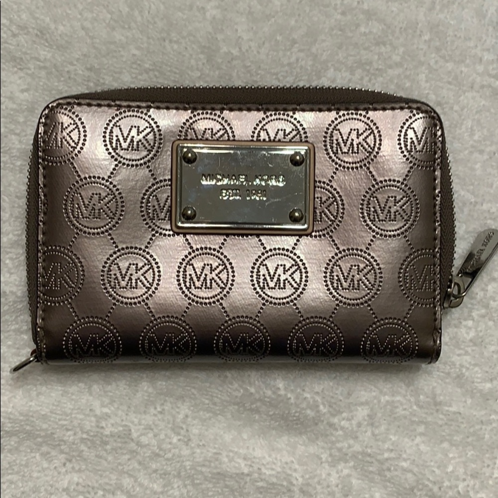 Michael Kors wallet